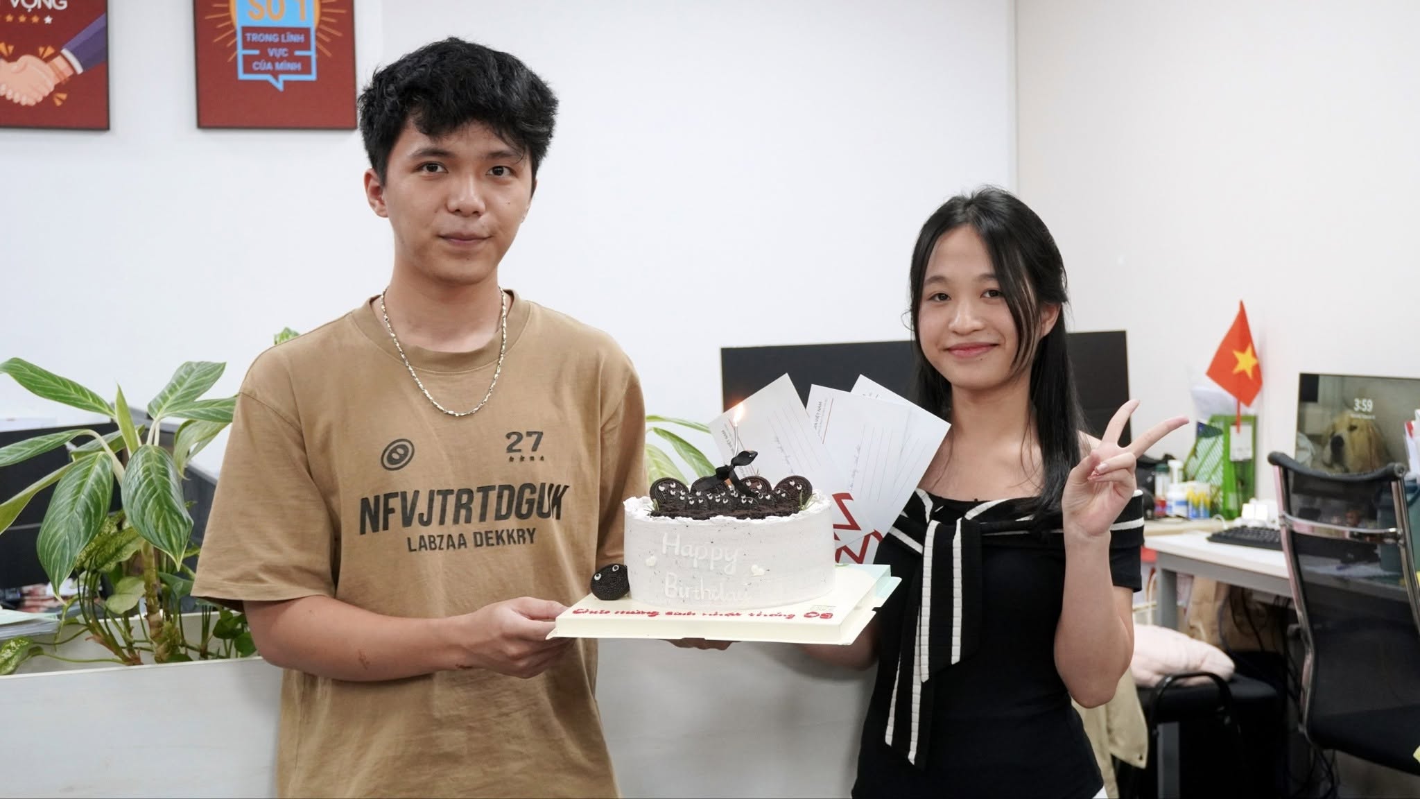 HAPPY BIRTHDAY – NHỮNG GƯƠNG MẶT RỰC RỠ THÁNG 09